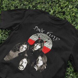 Rock Band T-shirt | Vintage Pink Floyd Band T-Shirt | Classic Rock Music Tee